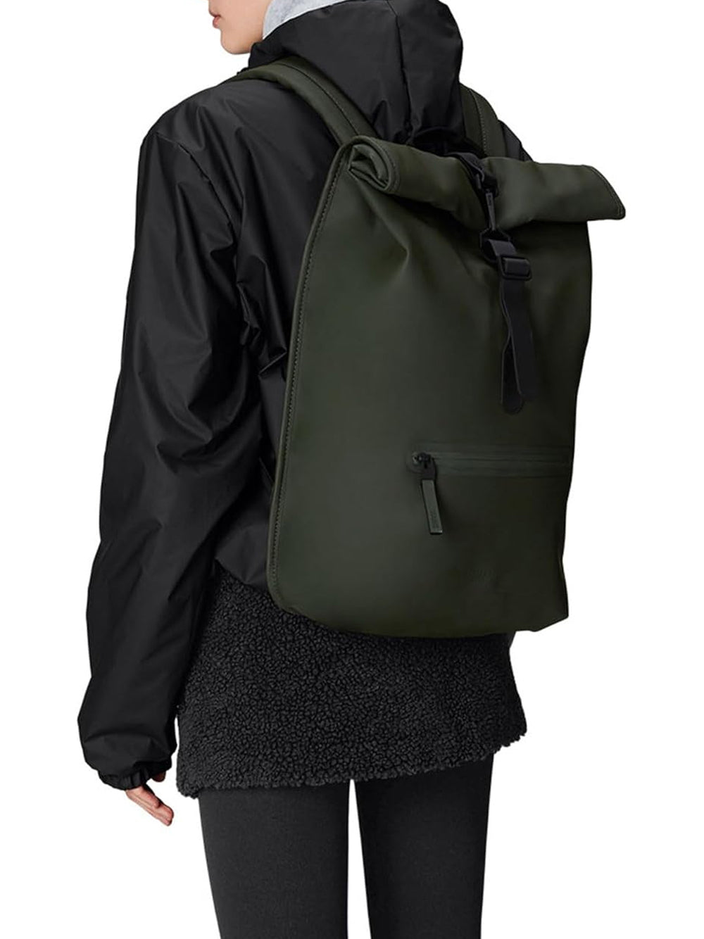 Zaino Rains Unisex Rolltop Rucksack Verde Rains  Angolo dello Sport