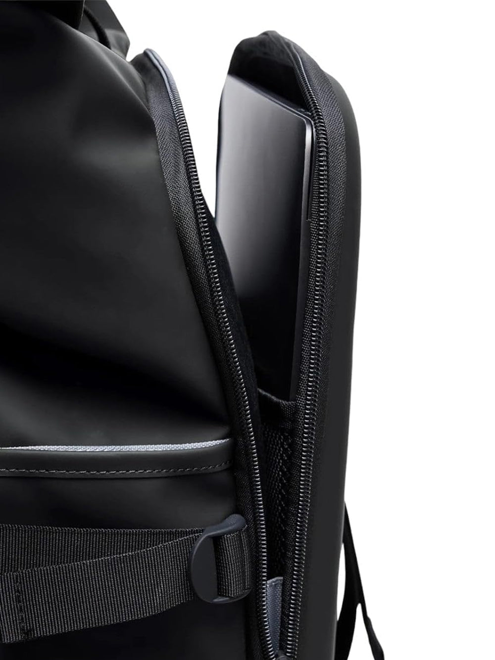 Zaino Rains Unisex Texel Moulded Verde Rains Angolo dello Sport