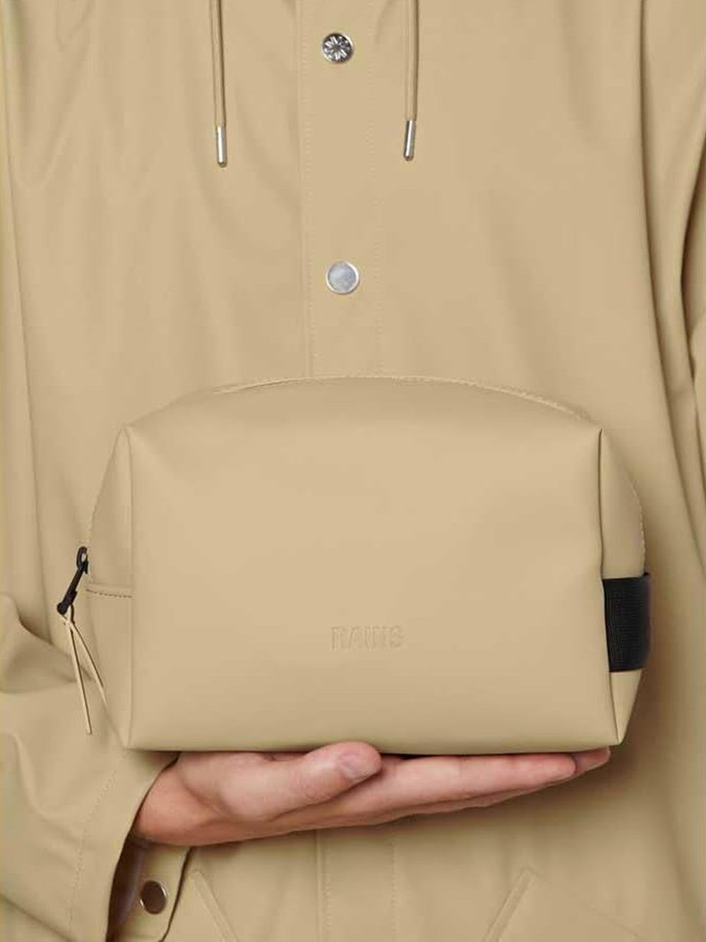 Borsa Rains Unisex Wash Small Beige Rains  Angolo dello Sport