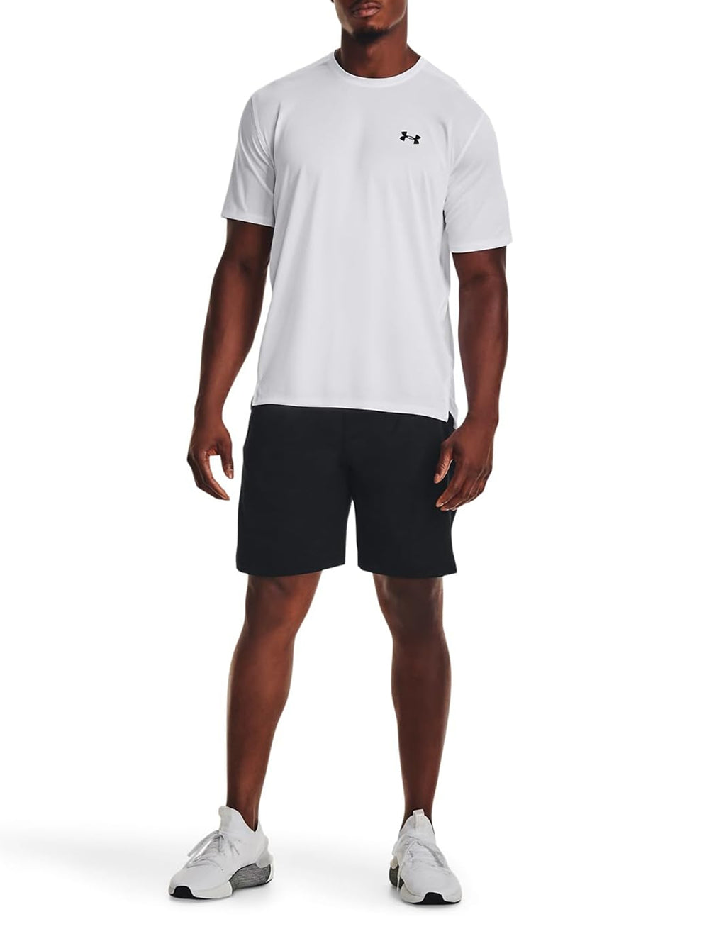 Pantaloncino Sportivo Under Armour Uomo Ua Tech Vent Short Nero Under Armour Angolo dello Sport