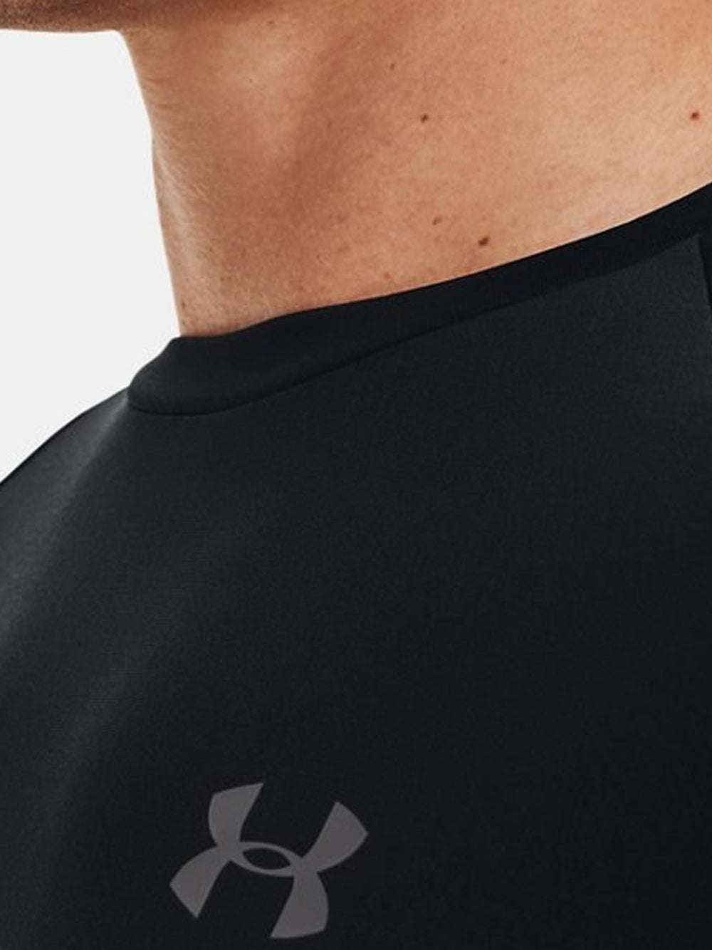 T-Shirt Under Armour Uomo - Nero