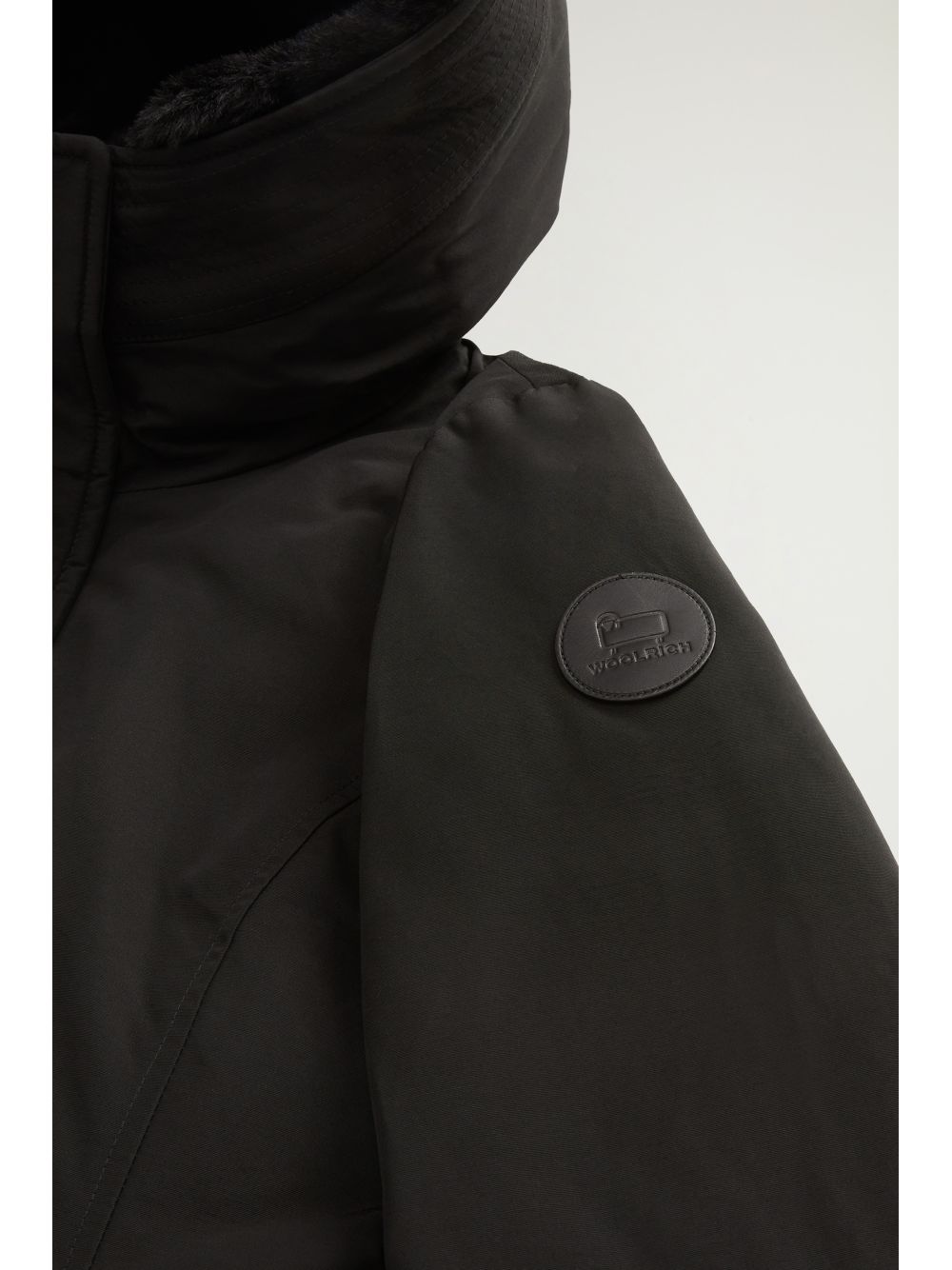 Giubbotto Woolrich BOULDER FAUX FUR PARKA Donna - Nero