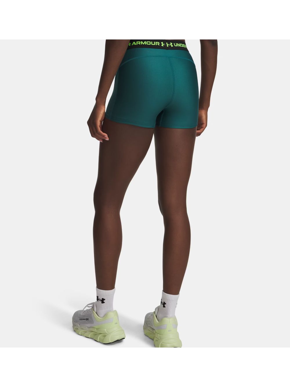 Pantaloncino Sportivo Under Armour HEATGEAR MESH SHORTY Donna - Verde