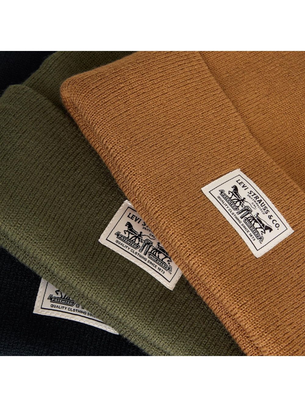 Cappello Levi's EMBARCADERO BEANIE FOXTROT BROWN Uomo - Bianco