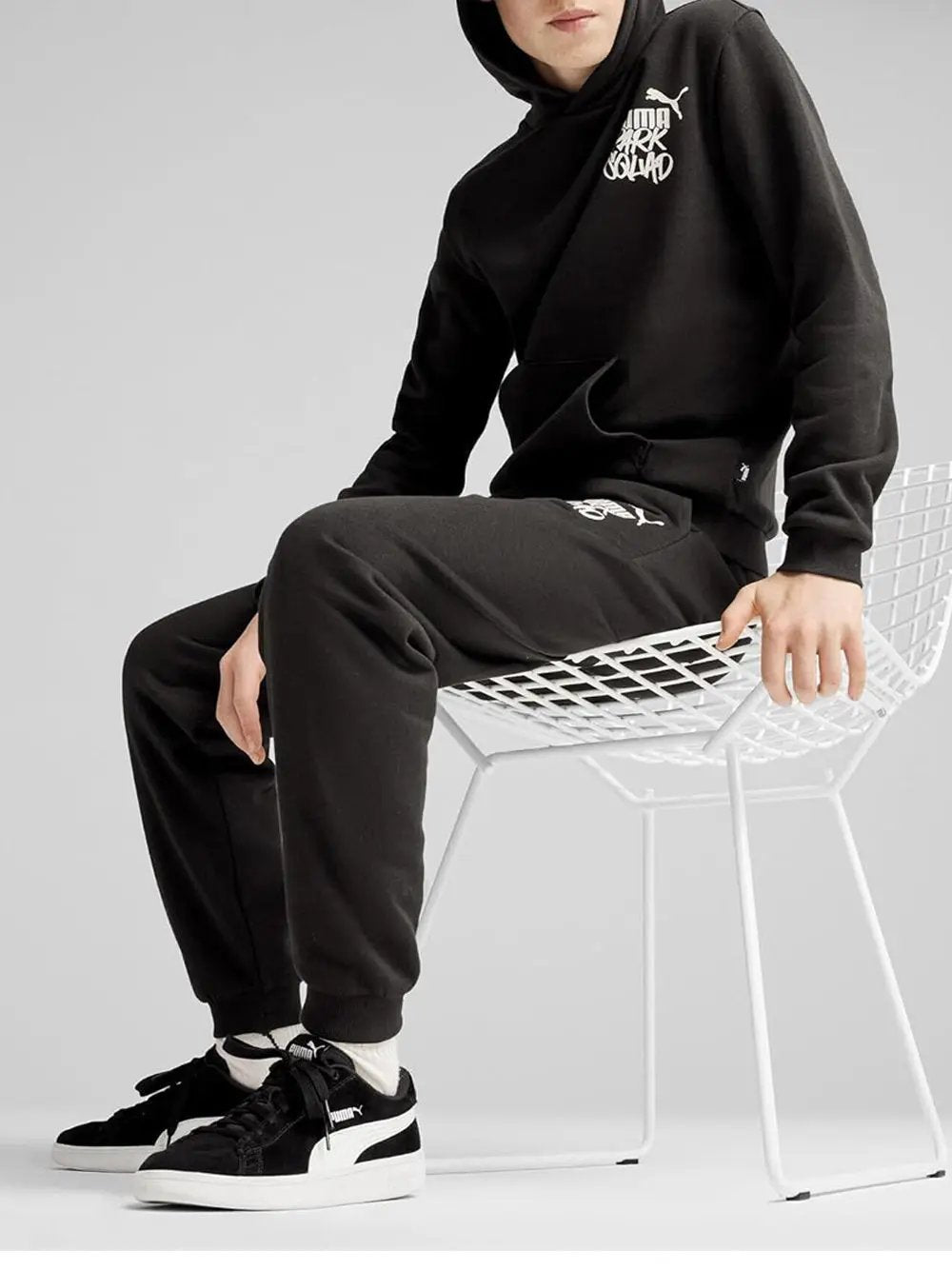 Felpa Puma Bambino Ess+ Mid 90s Hoodie Fl B Nero Puma Angolo dello Sport