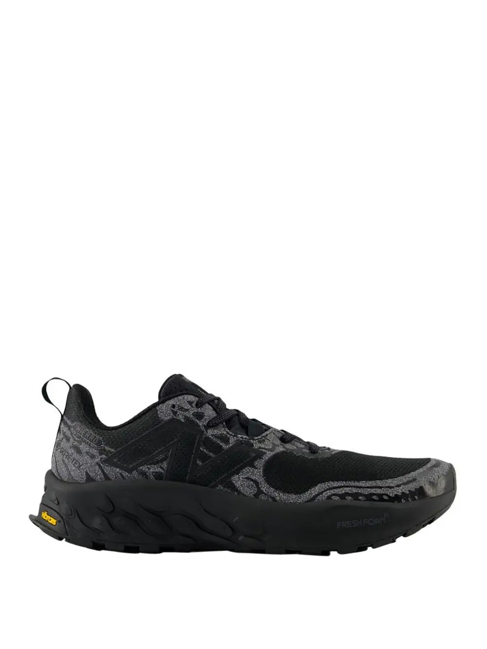 Scarpe Running New Balance Uomo Trail Nero New Balance Angolo dello Sport