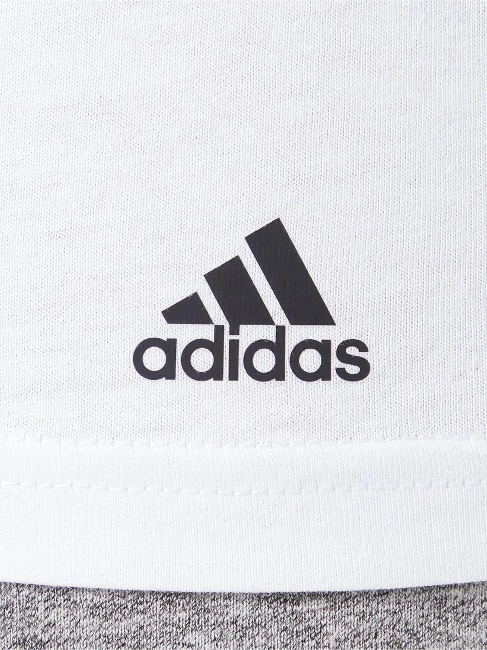 T-Shirt Adidas Uomo Acrc - 3pk V Neck T-Shirt Bianco Adidas Angolo dello Sport