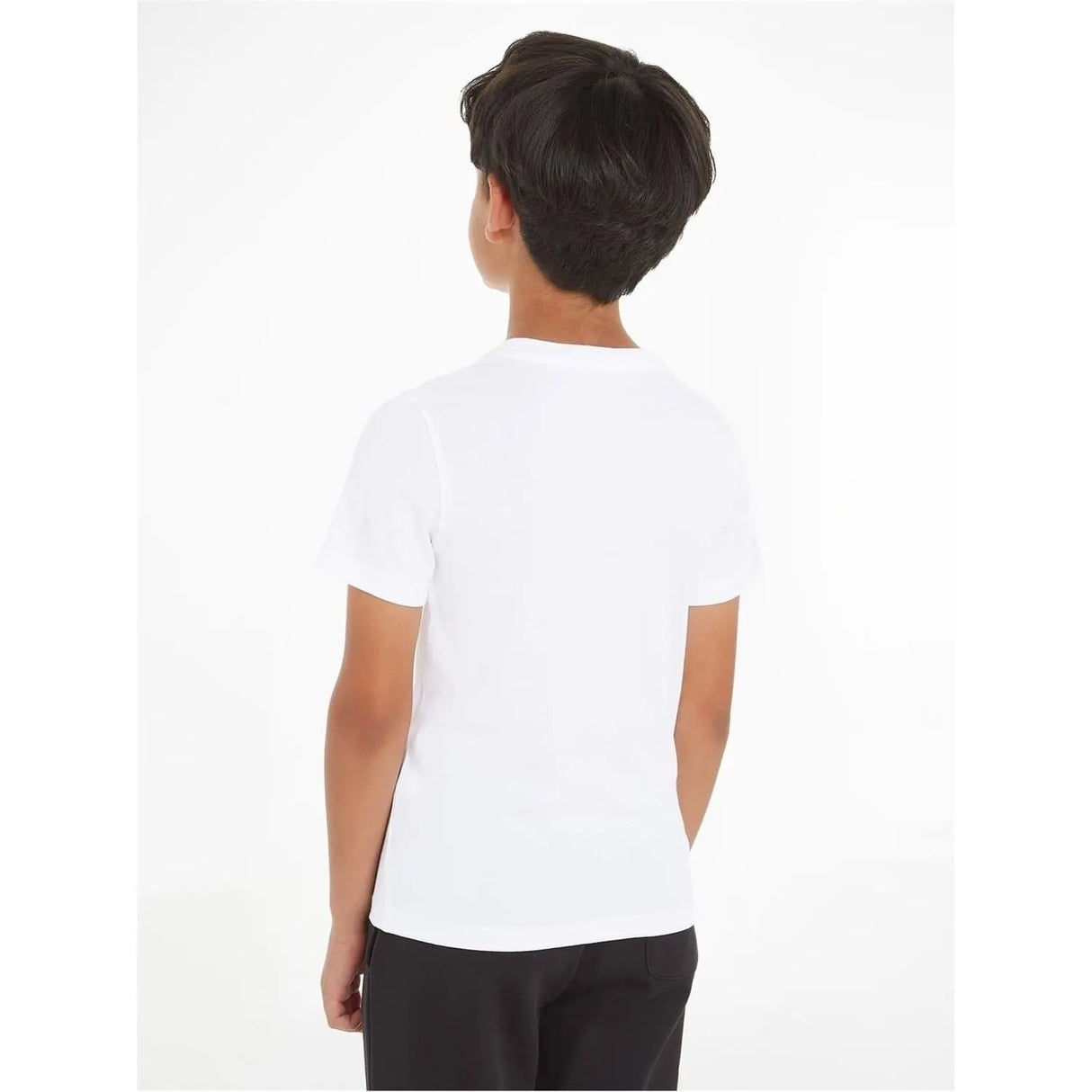 T-shirt CALVIN KLEIN Bambino MONO MINI BADGE REG Bianco CALVIN KLEIN Angolo dello Sport