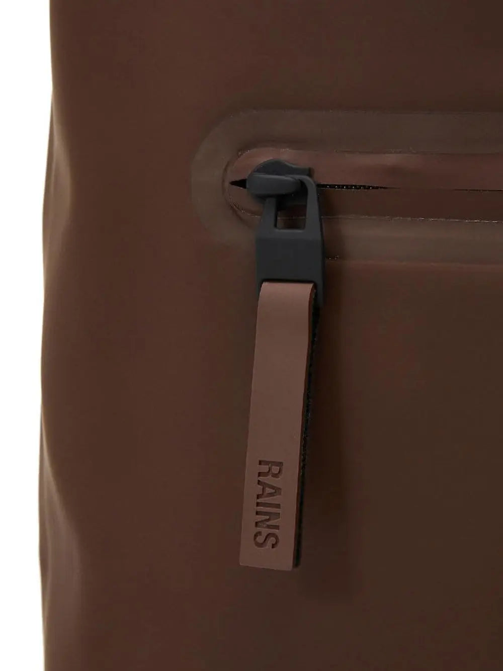 Zaino Rains Unisex Rolltop Rucksack Cioccolato Rains Angolo dello Sport