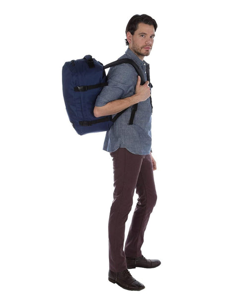 Zaino Cabin Zero Unisex Classic 28l Navy Cabin Zero  Angolo dello Sport