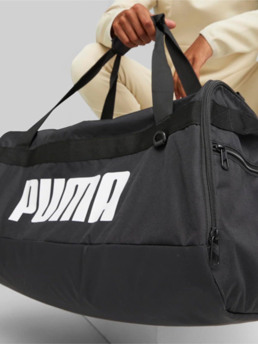Borsone Puma Donna Challenger Duffel M Nero Puma  Angolo dello Sport