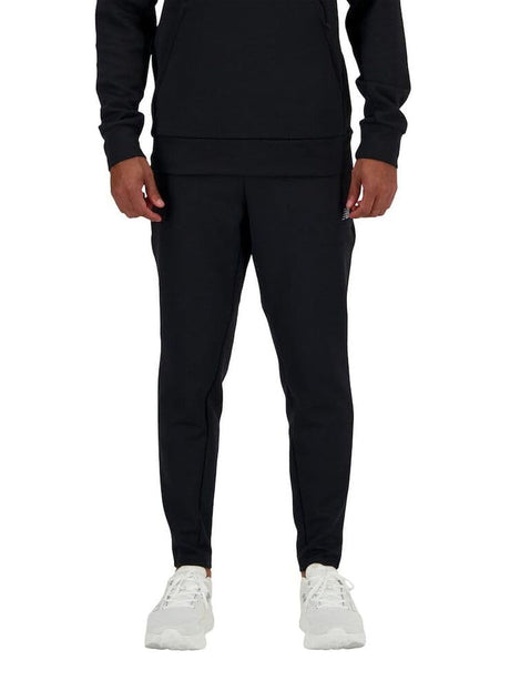 Pantalone Felpa New Balance Uomo Tech Knit Nero New Balance  Angolo dello Sport