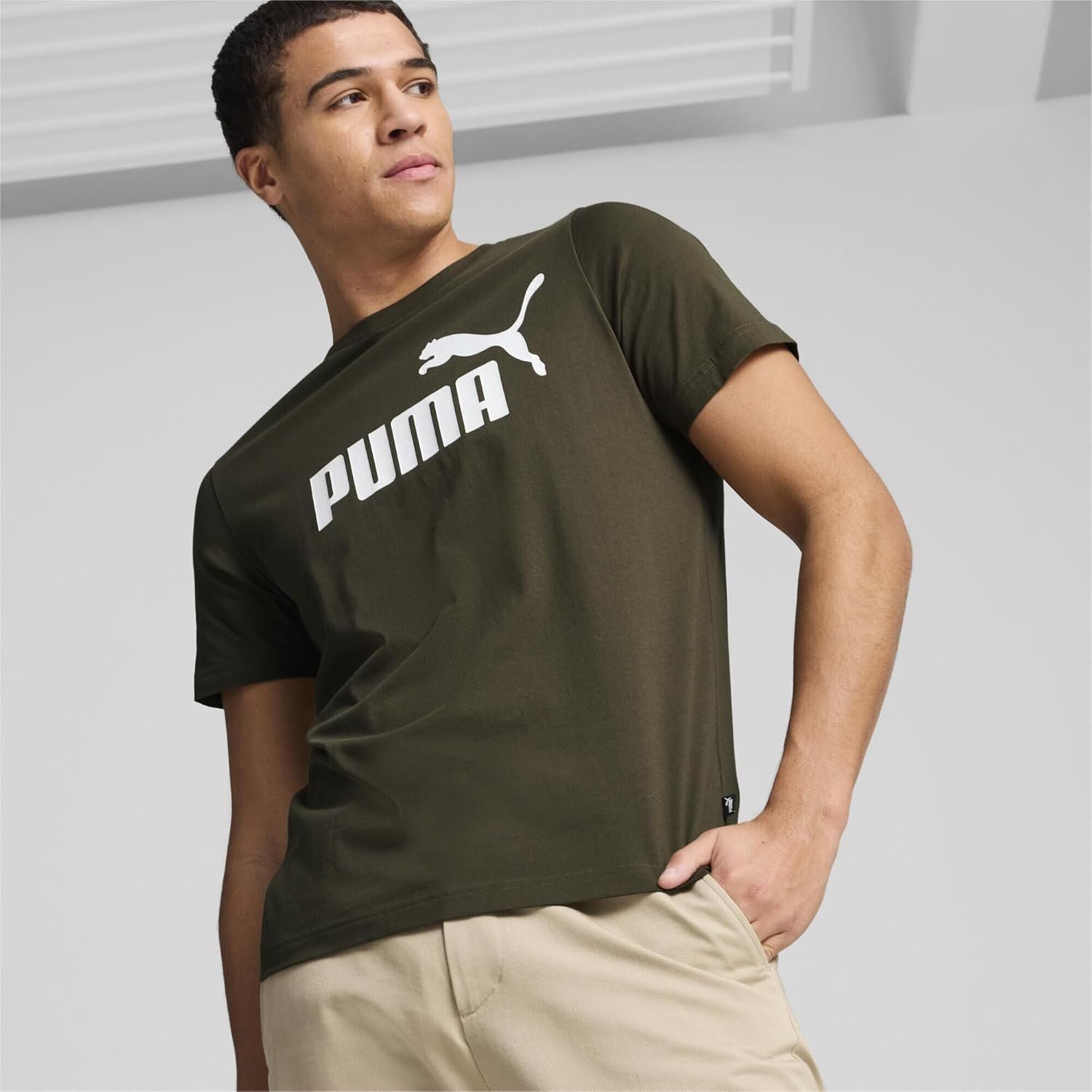 T-shirt PUMA Uomo ESS LOGO Verde