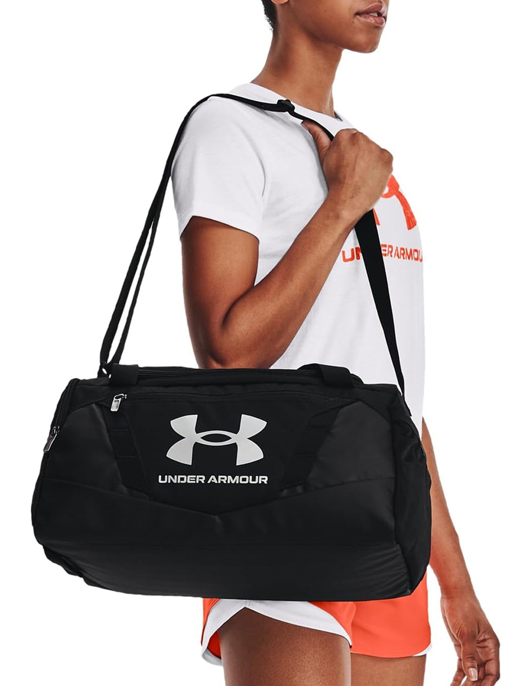 Borsone Under Armour Unisex Nero Under Armour  Angolo dello Sport