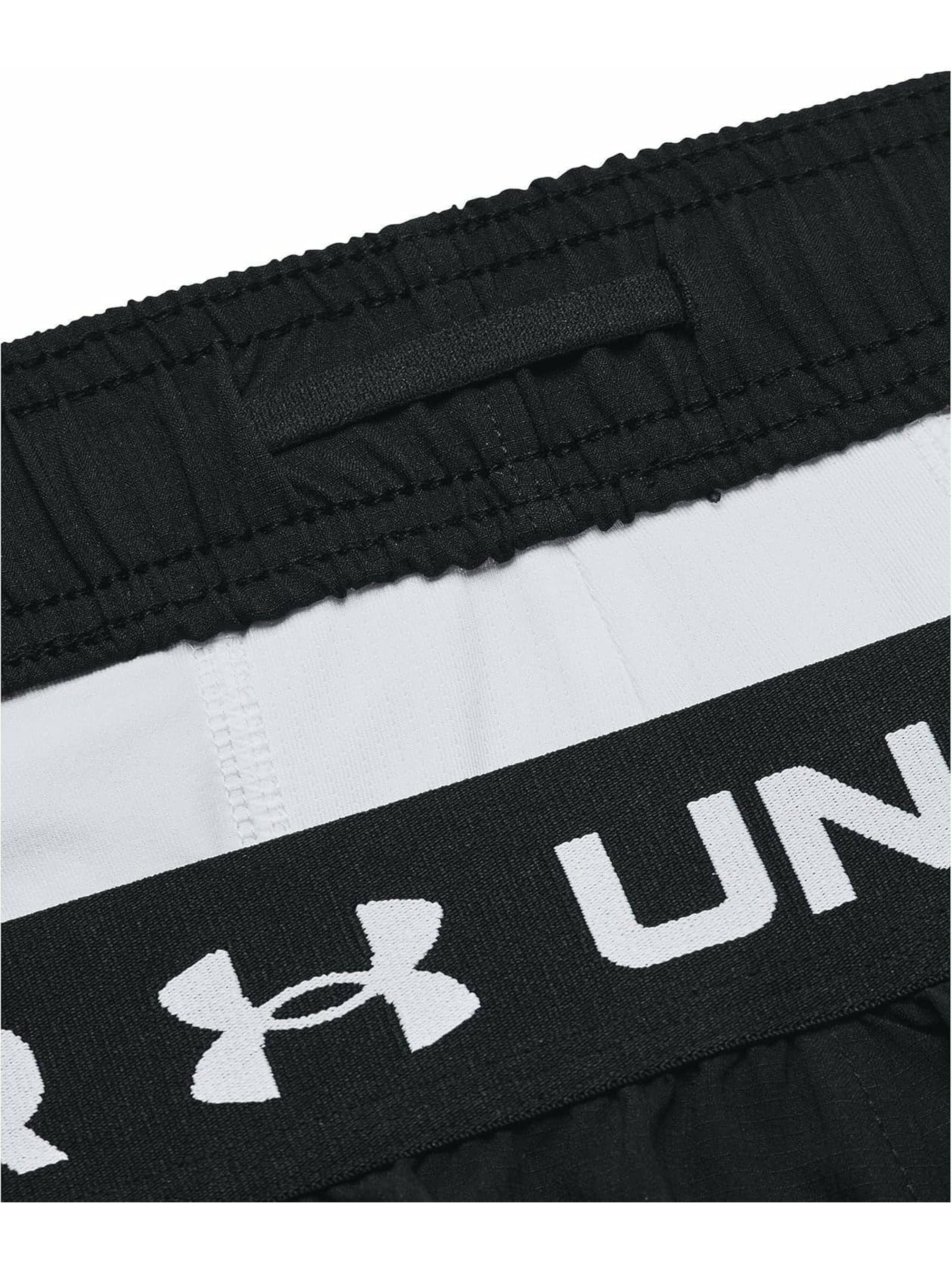 Pantaloncino Sportivo UNDER ARMOUR Uomo Nero