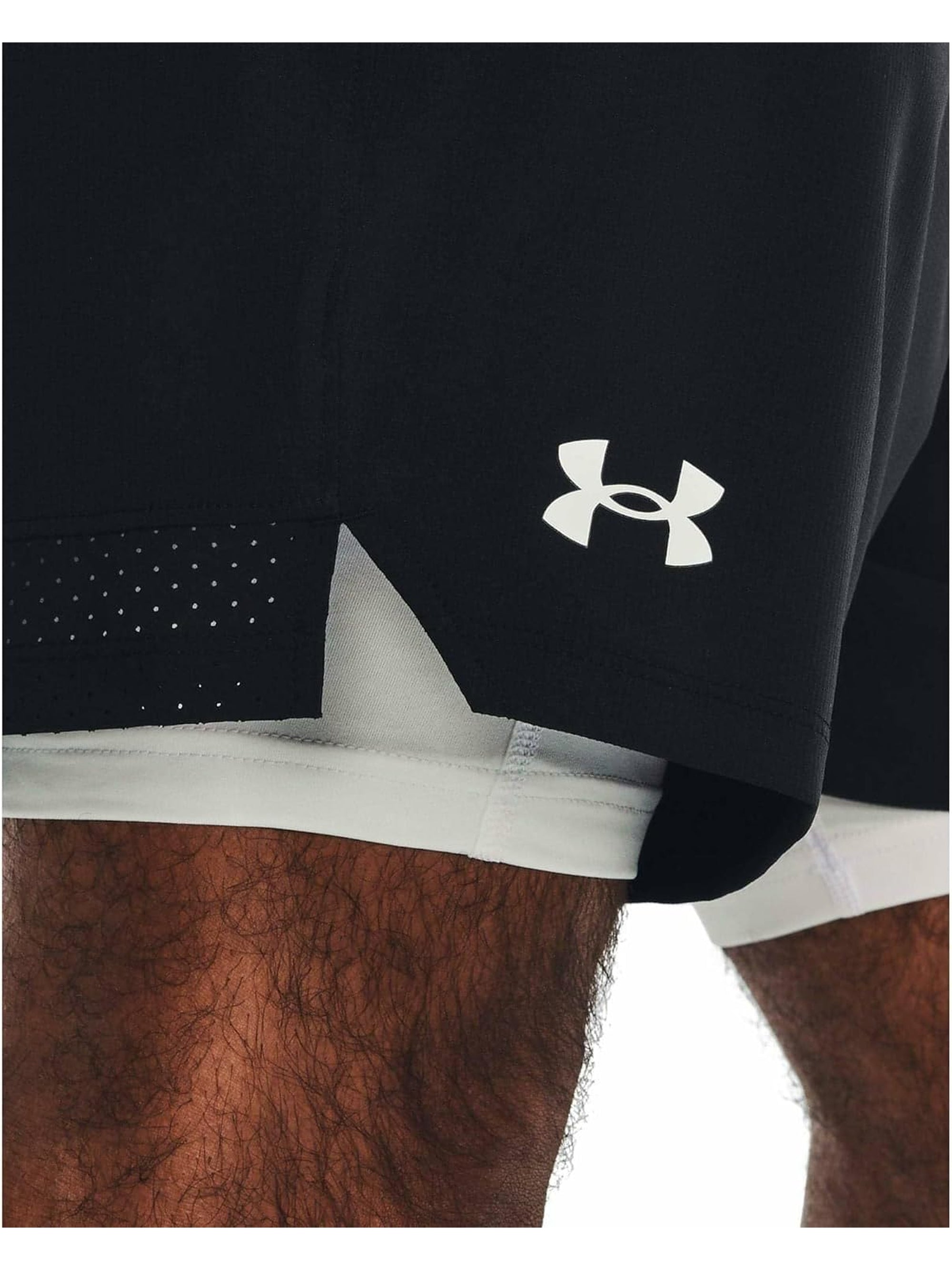 Pantaloncino Sportivo UNDER ARMOUR Uomo Nero