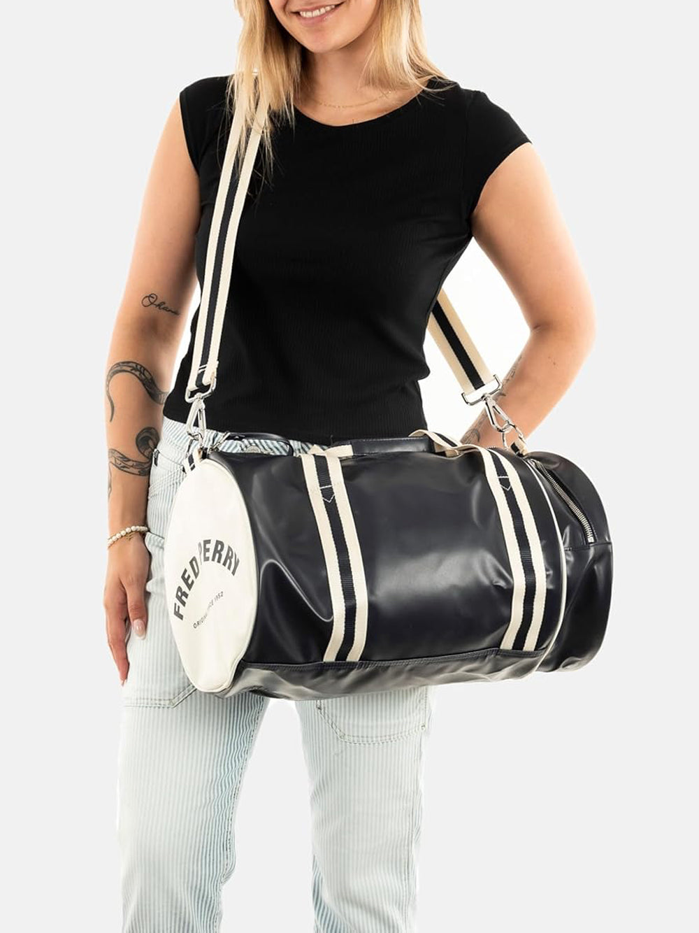 Borsone Fred Perry Classic Barrel Bag Uomo - Navy