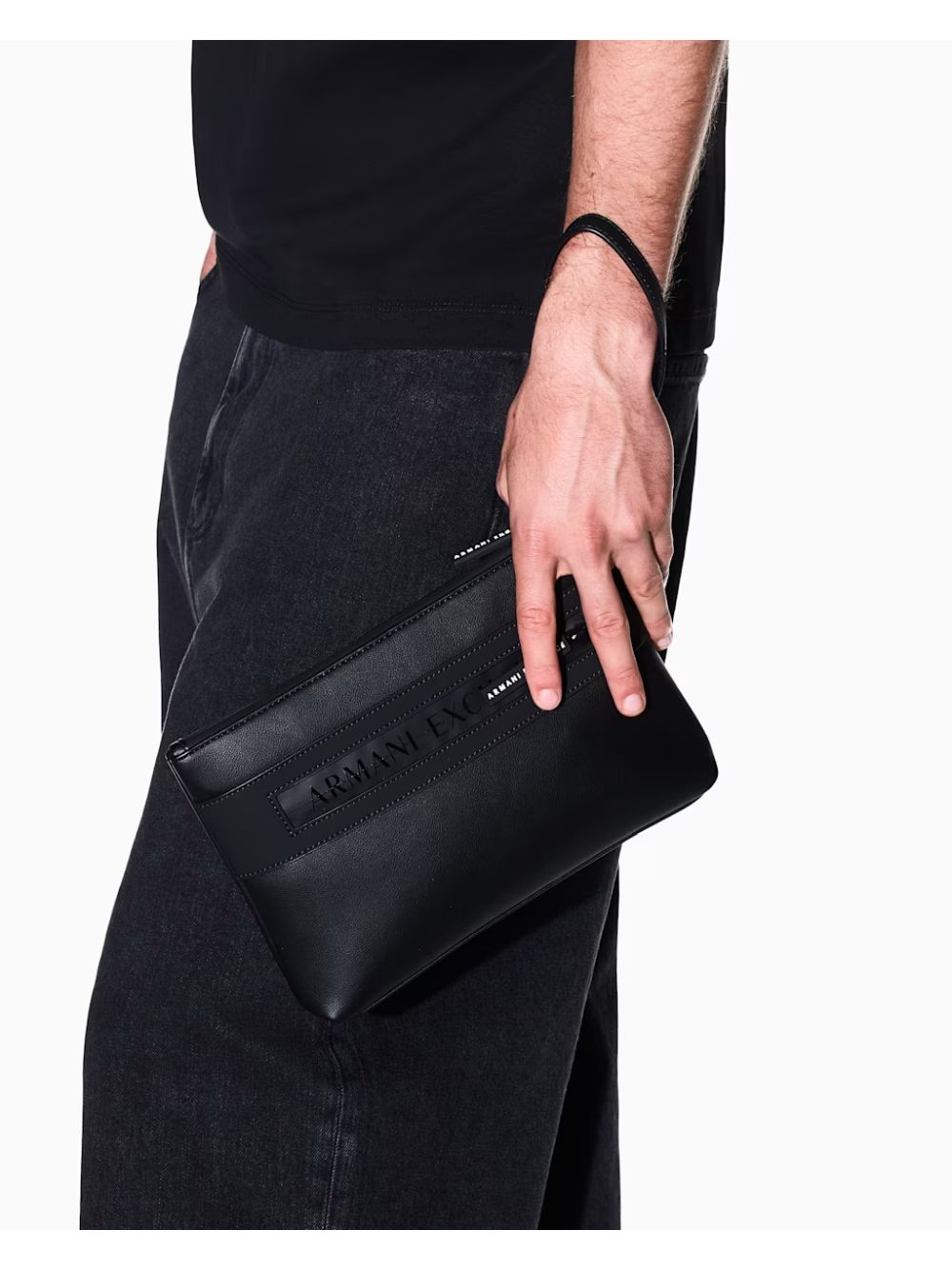 Borsa Pochette Armani in tessuto spalmato minimalista Uomo - Nero