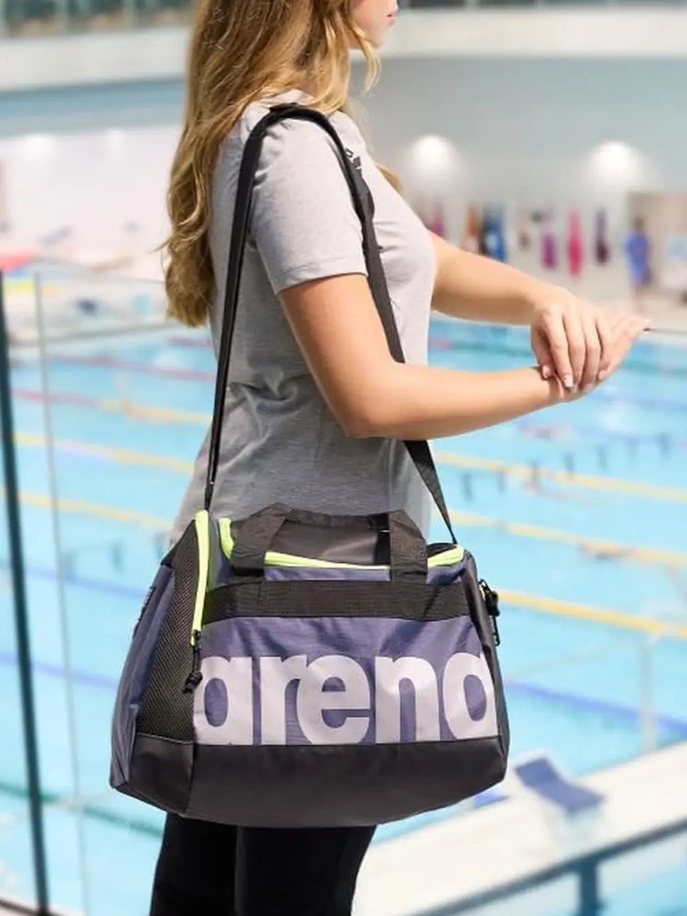 Borsa Arena Unisex Spiky Iii Duffle 25 Blu Arena  Angolo dello Sport