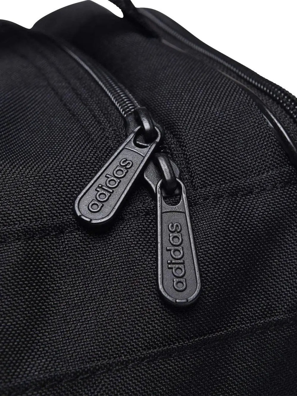 Borsone Adidas Unisex Nero Adidas  Angolo dello Sport