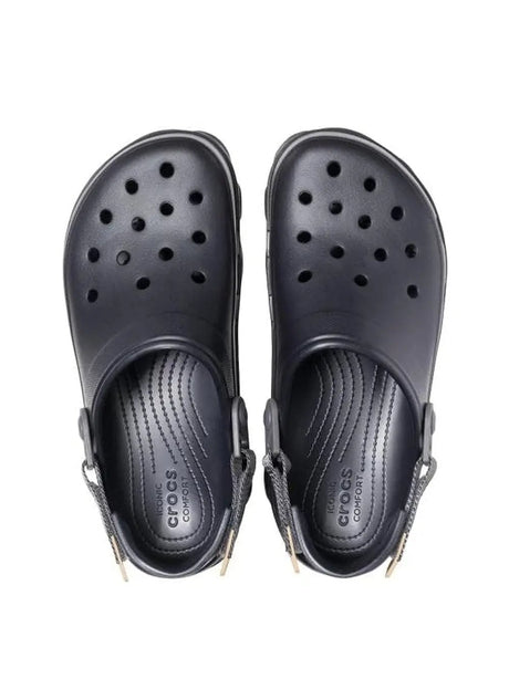 Ciabatte Crocs Unisex Classic All Terrain Clog Nero Crocs  Angolo dello Sport