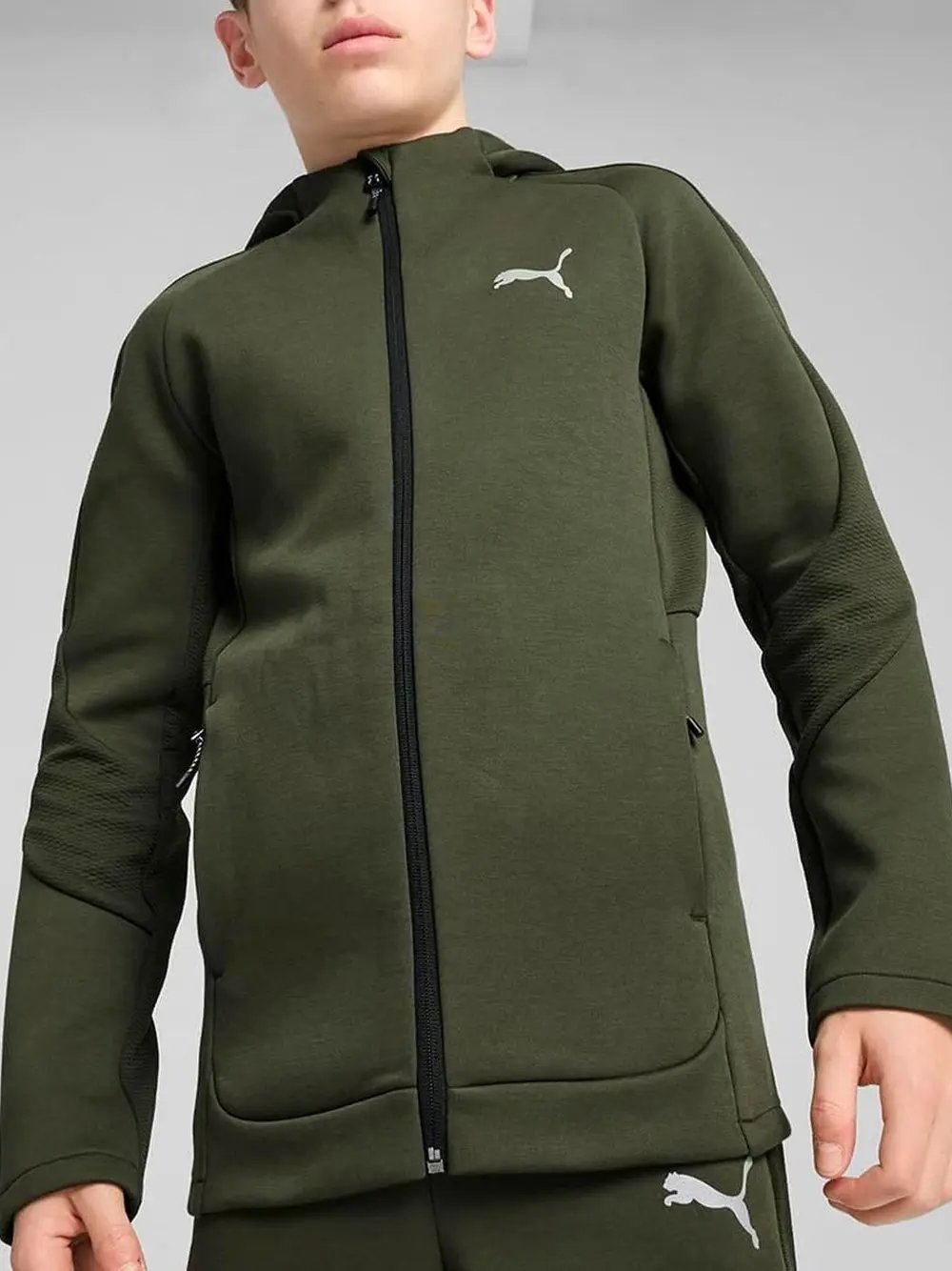 Felpa Puma Bambino Evostripe Fz Hoodie Dk Verde Puma  Angolo dello Sport