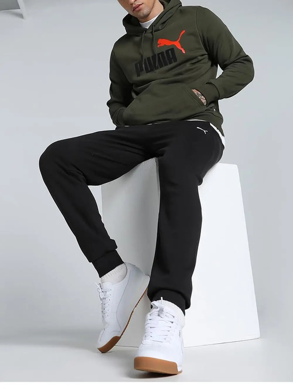 Felpa Puma Uomo Ess+ 2 Col Ig Logo Hoodie Verde Puma  Angolo dello Sport