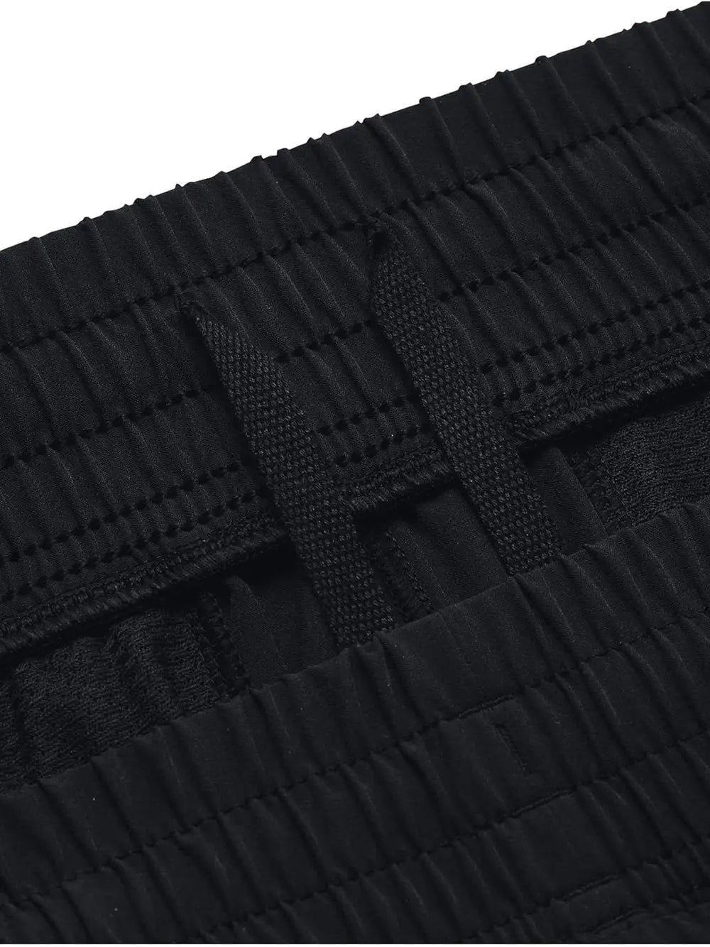 Pantaloncino Sportivo Under Armour Donna Flex Woven 5in Nero Under Armour  Angolo dello Sport