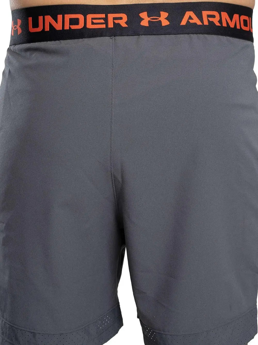 Pantaloncino Sportivo Under Armour Uomo - Grigio