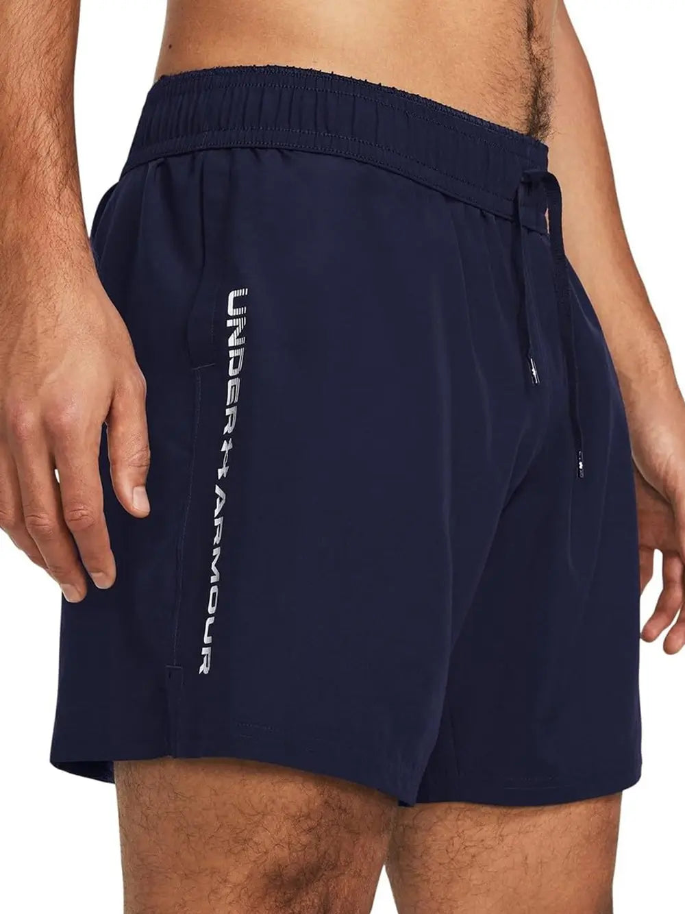 Pantaloncino Sportivo Under Armour Uomo Ua Tech Woven Wordmark Blu Under Armour  Angolo dello Sport