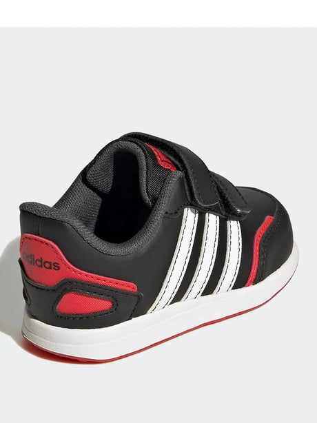 Sneakers Adidas Youth Unisex Switch 3 Cf Nero Adidas  Angolo dello Sport